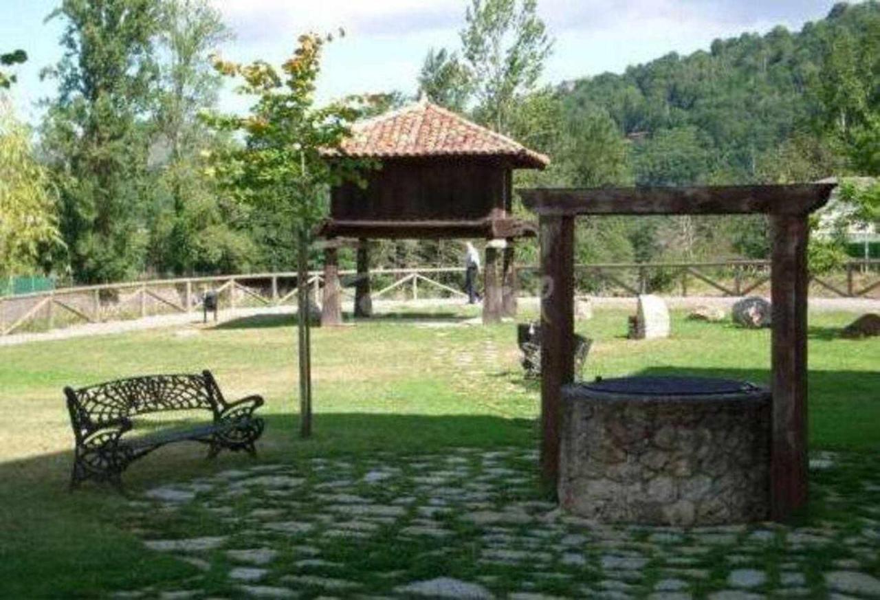 Apartamento Apartamento 6 a orillas del rio sella Onís Exterior foto